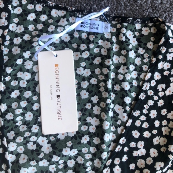 Tie up floral long sleeve - Picture 4 of 4